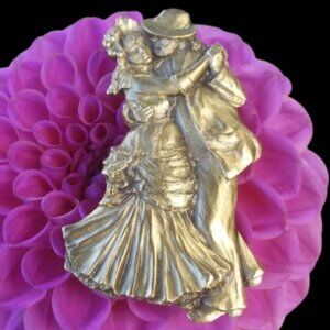 Vintage MFA Gold tone brooch Pierre Auguste Renoir Dance At Bougival romantic